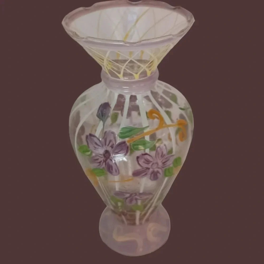 Tracy potter hand painted vase